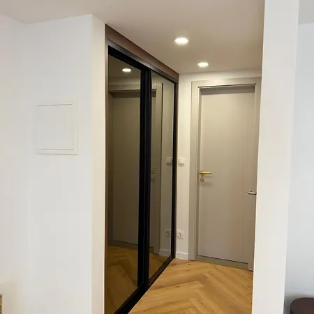 The Elysium Apartment Makarska