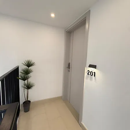 The Elysium Apartment Makarska
